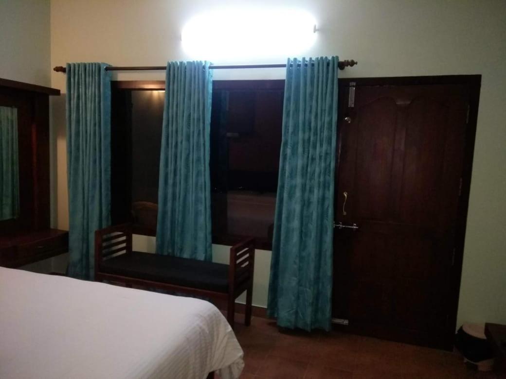 Shamrock Holiday Home Munnar Extérieur photo