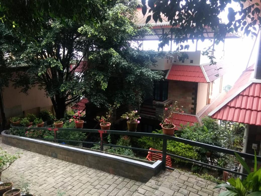 Shamrock Holiday Home Munnar Extérieur photo