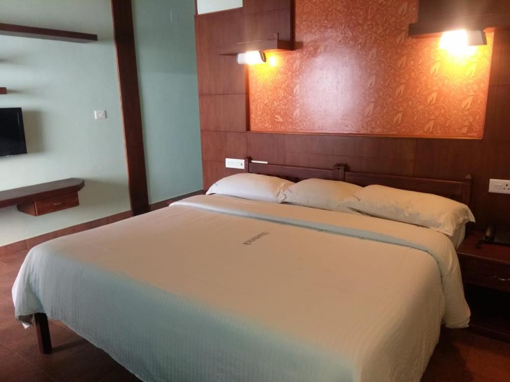 Shamrock Holiday Home Munnar Extérieur photo